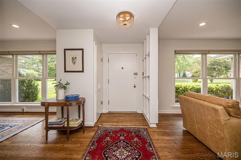 7 Kingston Manor Drive