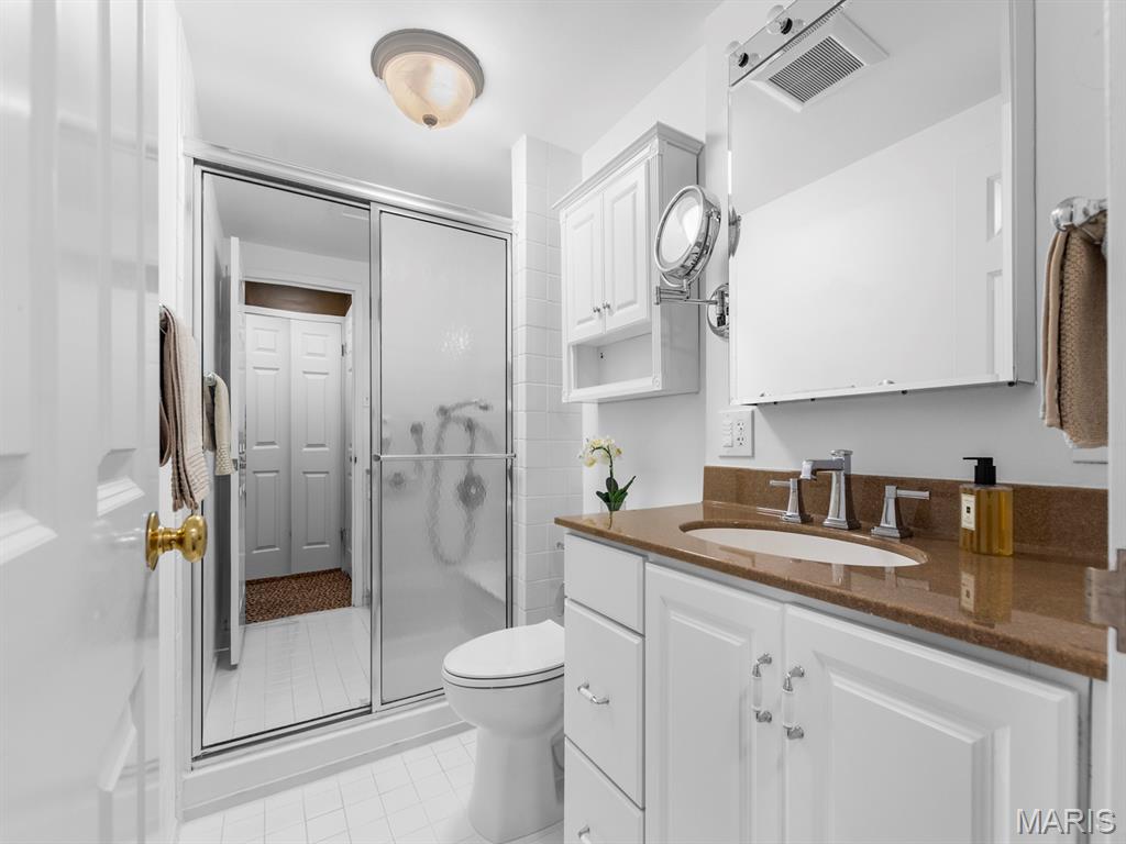 200 S Brentwood Boulevard Unit: 13A