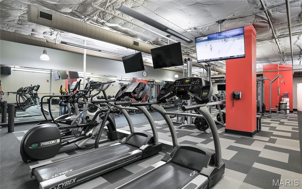 200 S Brentwood Boulevard Unit: 13A