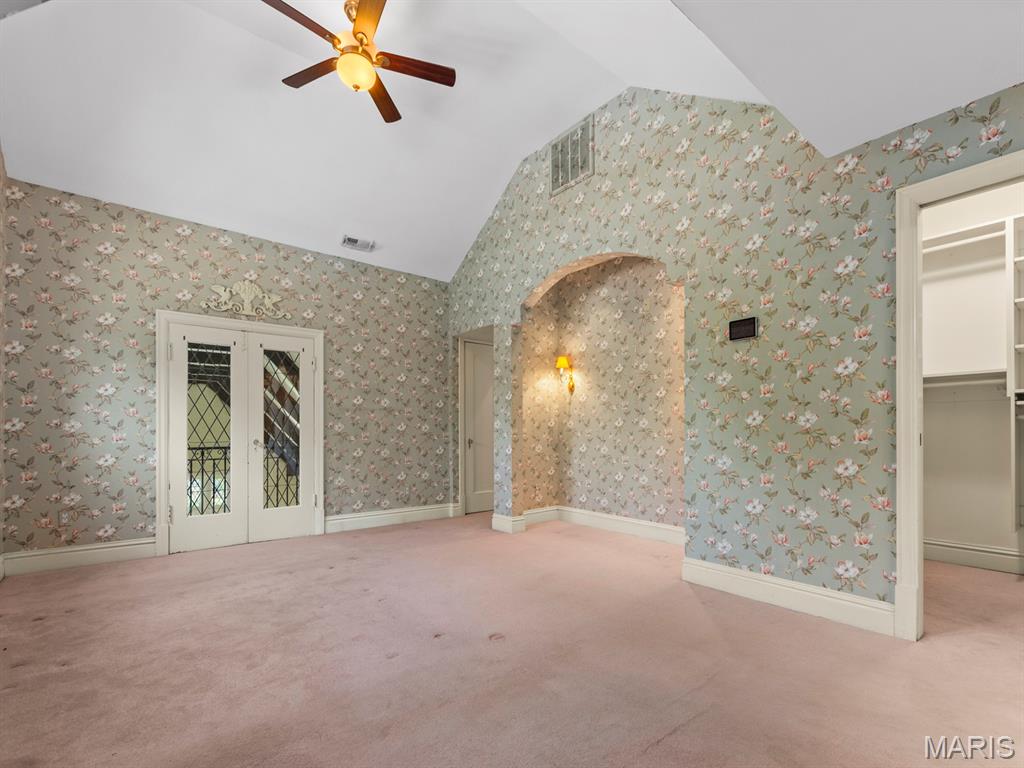 7398 Norwood Avenue Unit: 1W