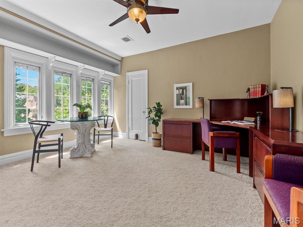 7398 Norwood Avenue Unit: 1W