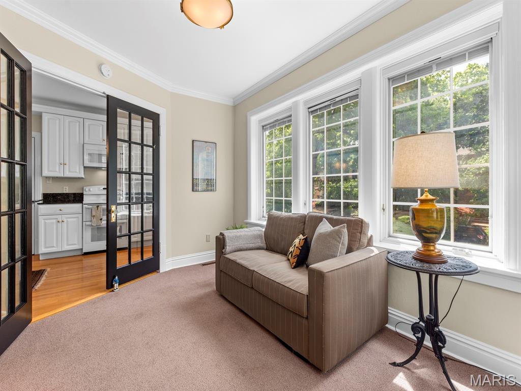 7398 Norwood Avenue Unit: 1W