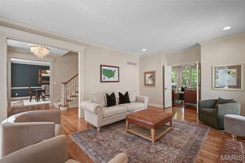 7 Flynn Forest Lane