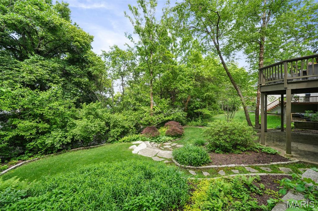 7 Flynn Forest Lane