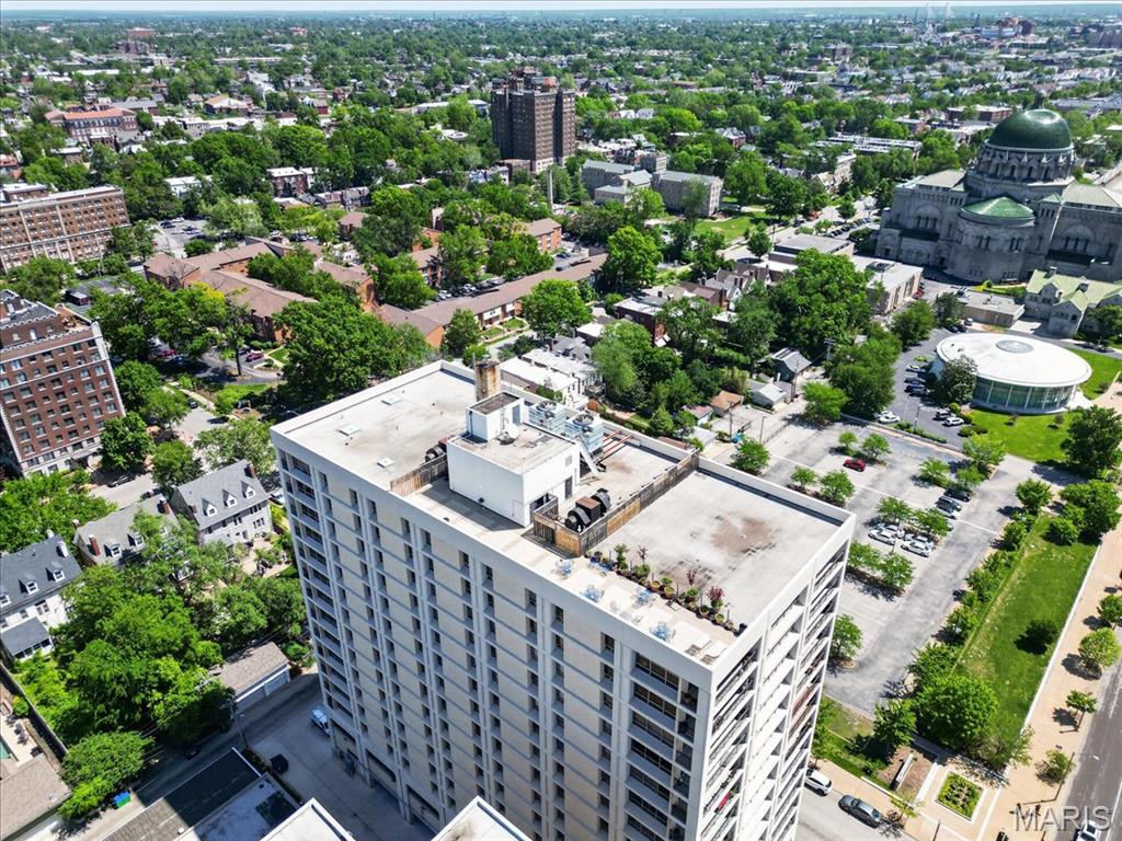 4501 Lindell Boulevard Unit: 10B
