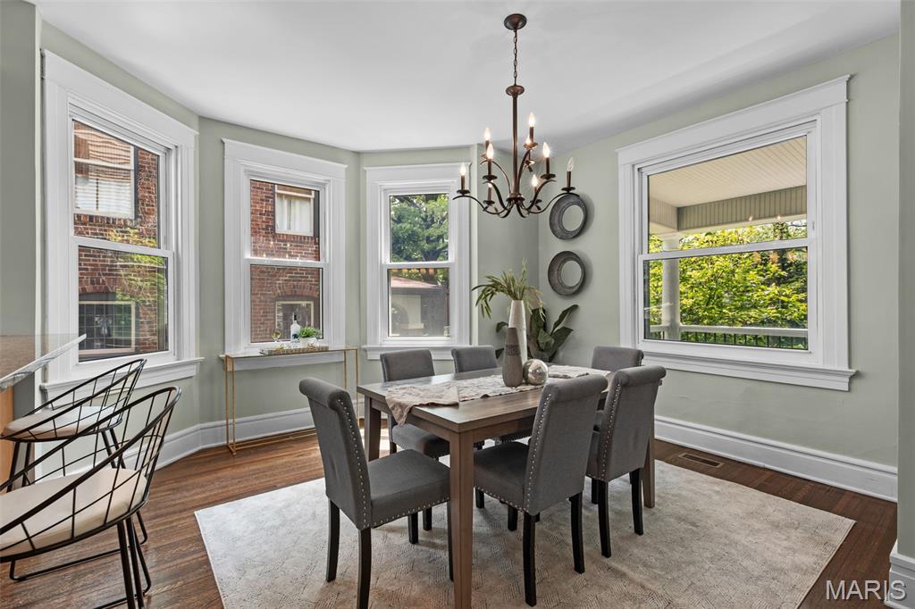 7065 Waterman Avenue