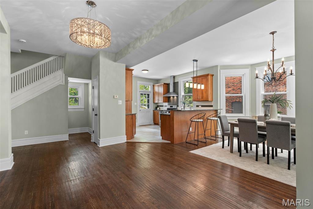 7065 Waterman Avenue