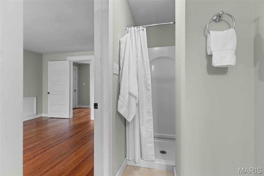 7065 Waterman Avenue