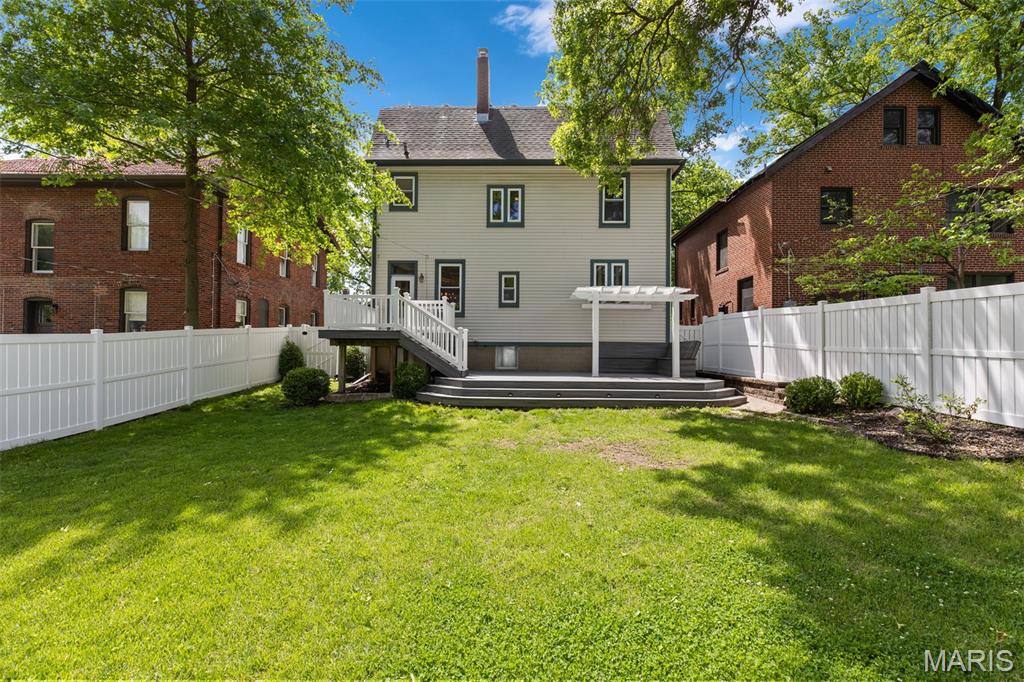 7065 Waterman Avenue