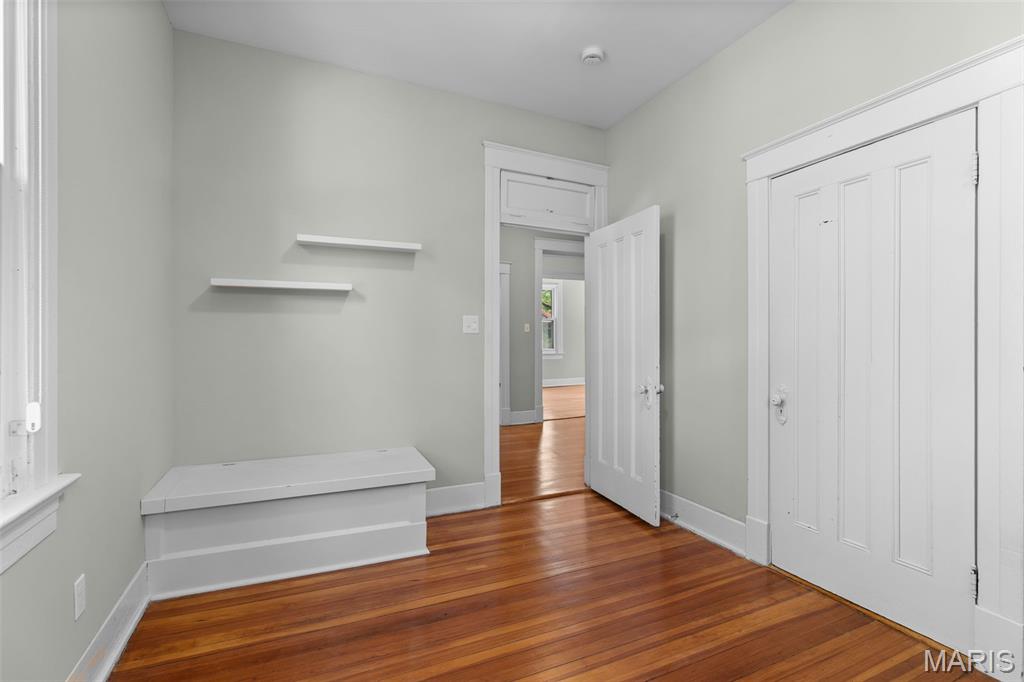 7065 Waterman Avenue