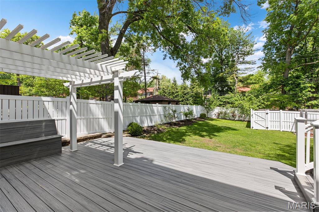 7065 Waterman Avenue