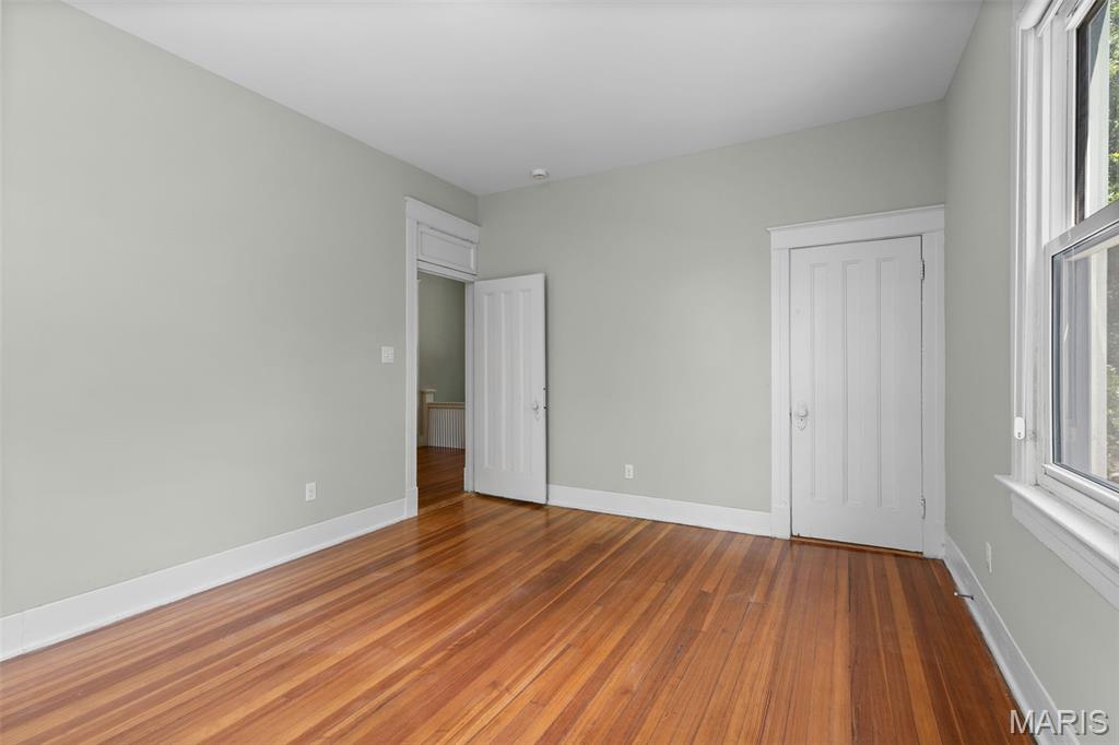 7065 Waterman Avenue