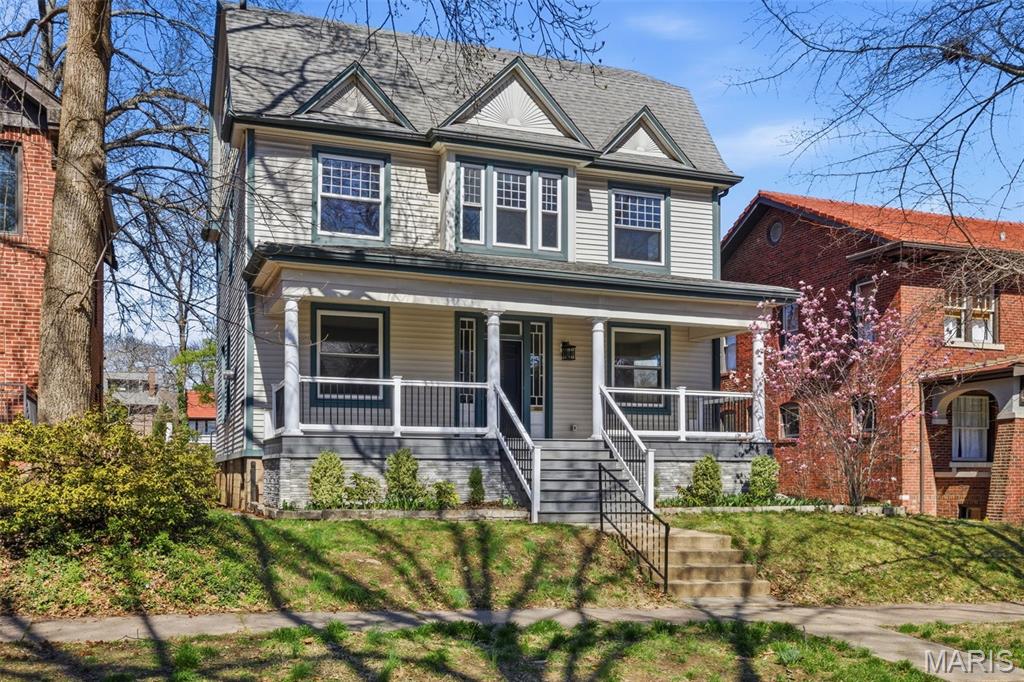 7065 Waterman Avenue