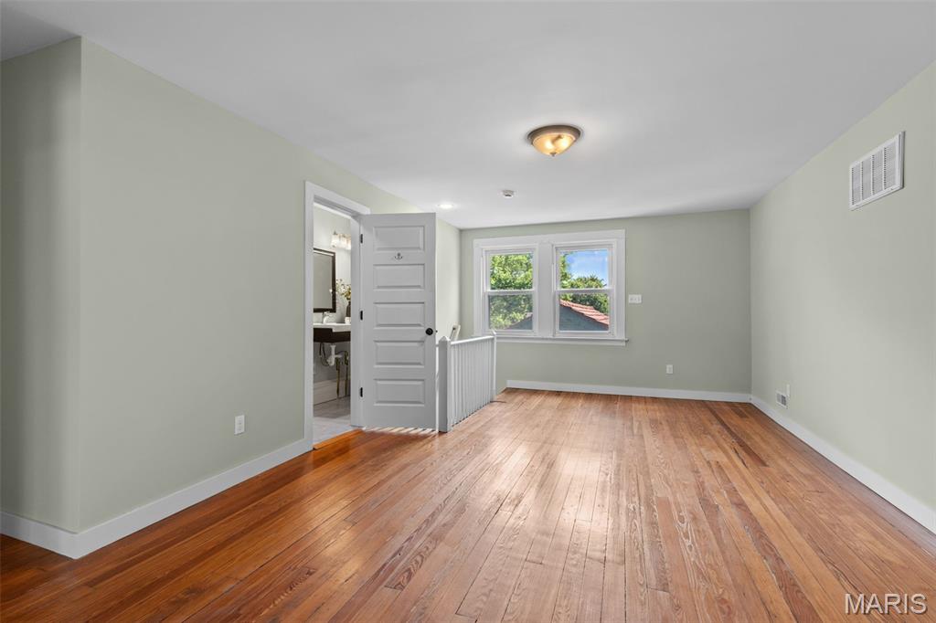 7065 Waterman Avenue