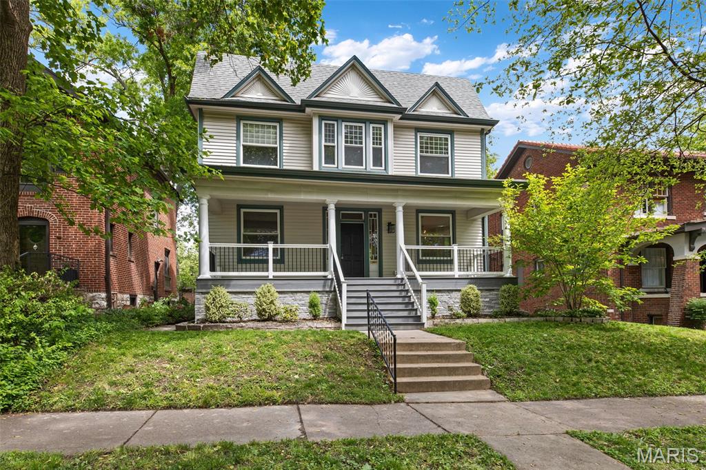 7065 Waterman Avenue