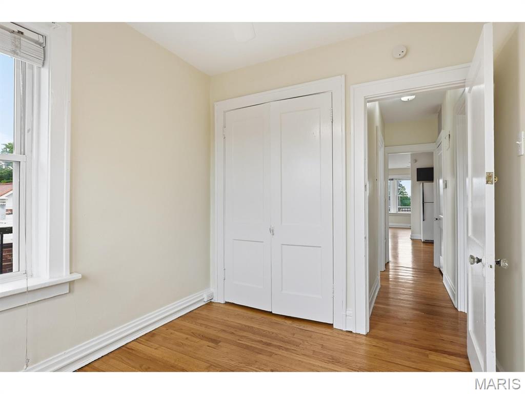 7012 Forsyth Boulevard Unit: 3W