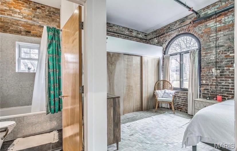 2401 S 12th Street Unit: 206