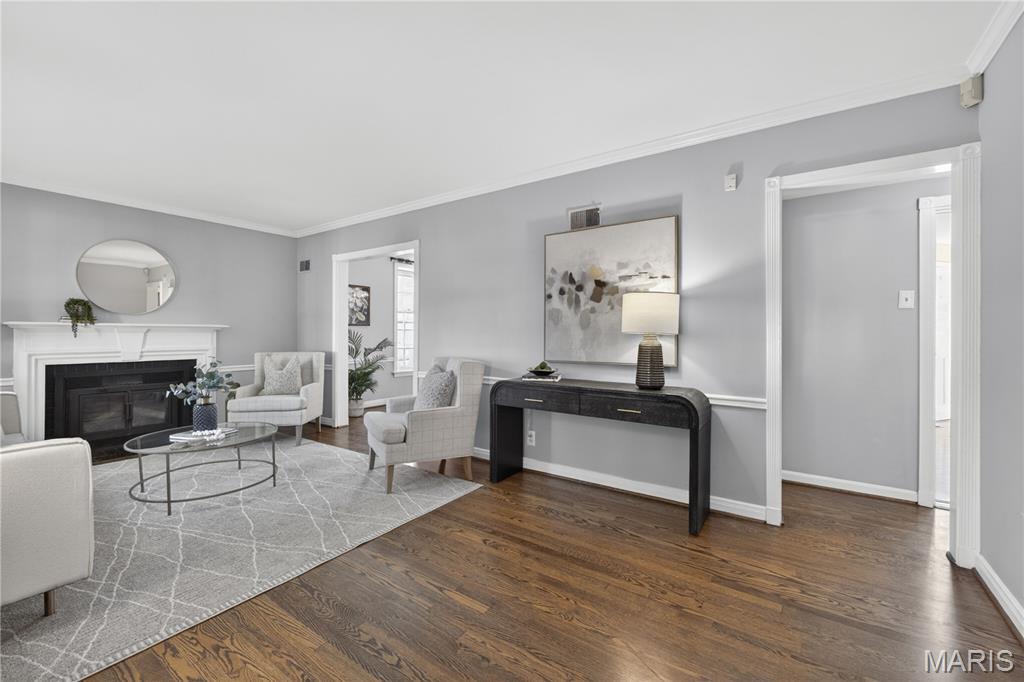 8514 Colonial Lane