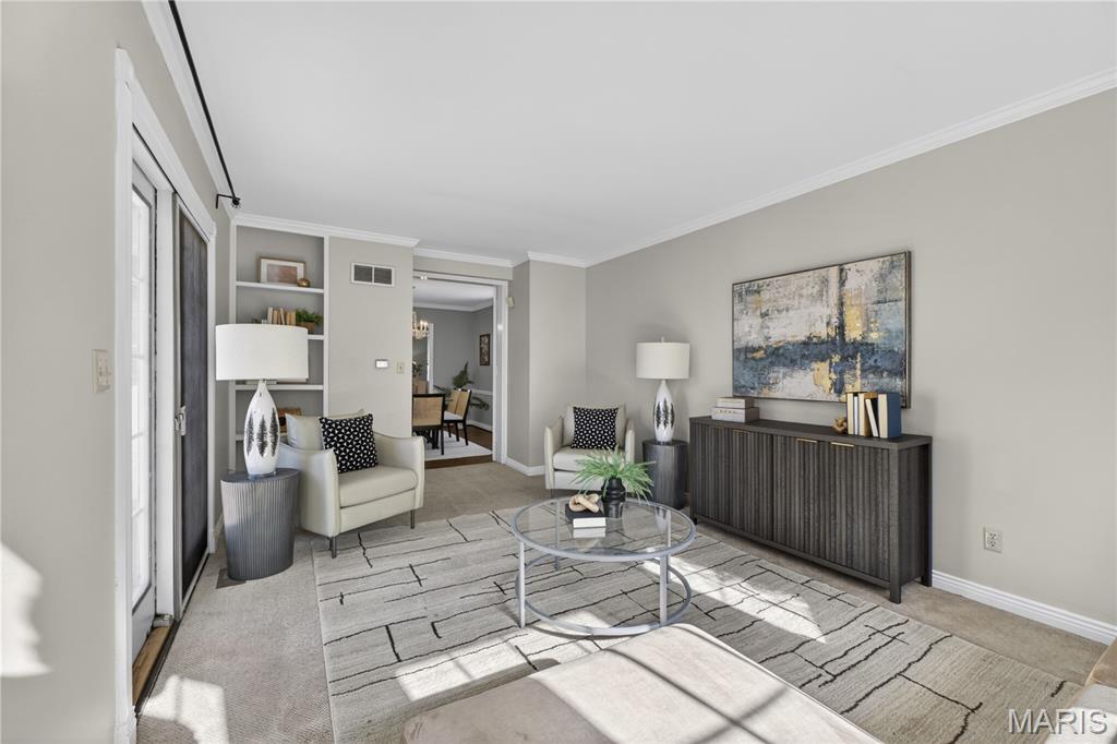 8514 Colonial Lane