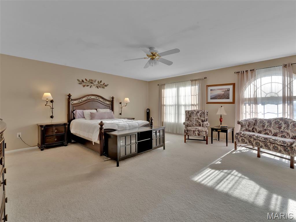6915 Fieldstone Farms Drive