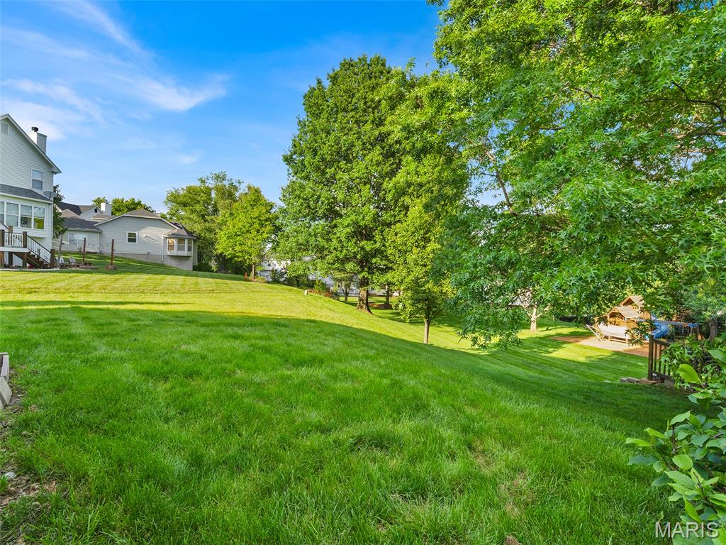 6915 Fieldstone Farms Drive