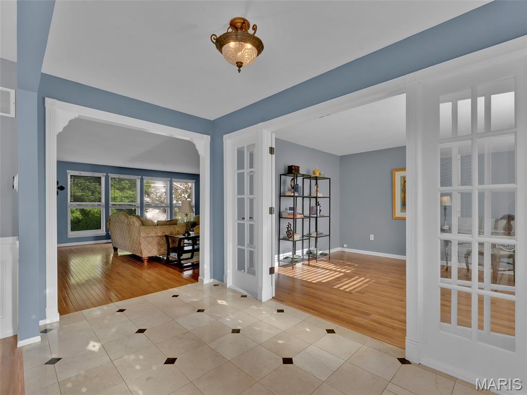 6915 Fieldstone Farms Drive