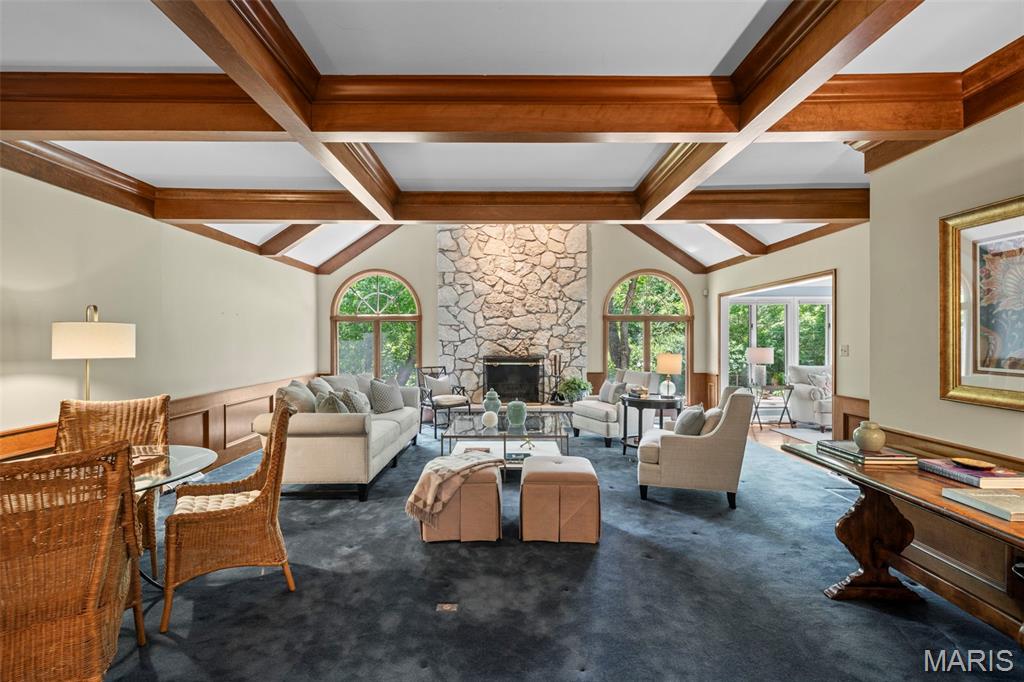 825 Greenwich Green Lane