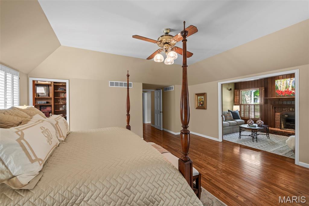 825 Greenwich Green Lane