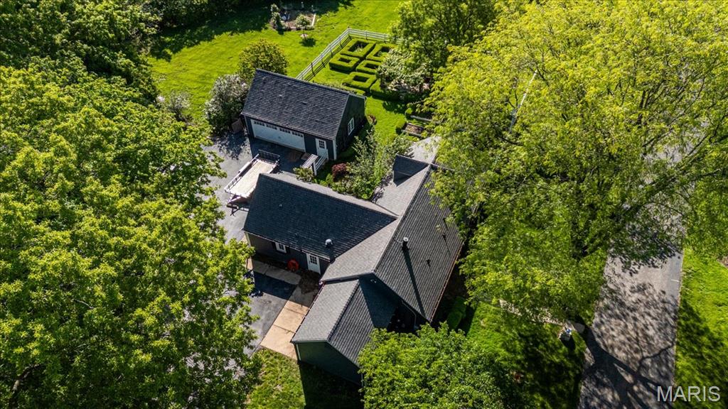 2021 S Warson Road