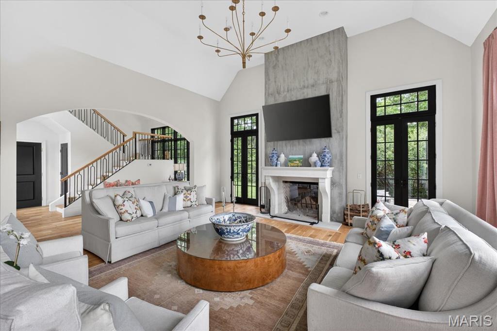 744 Spiceberry Lane