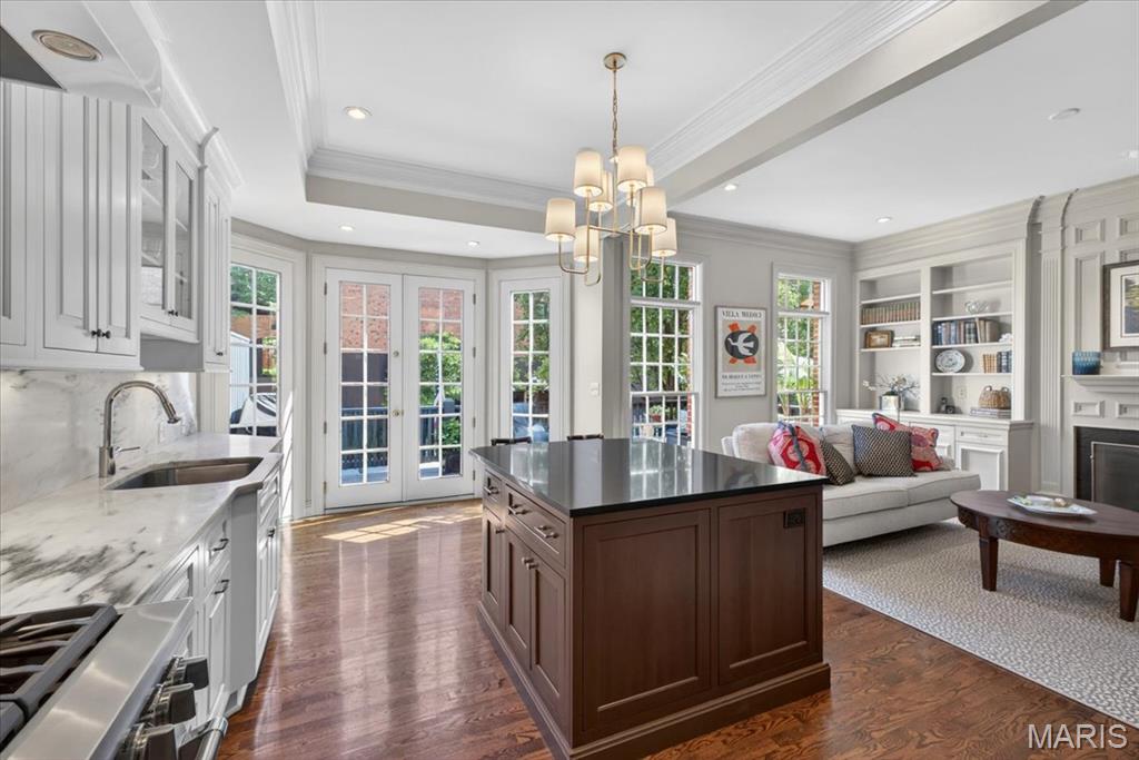 312 N Brentwood Boulevard Unit: 3