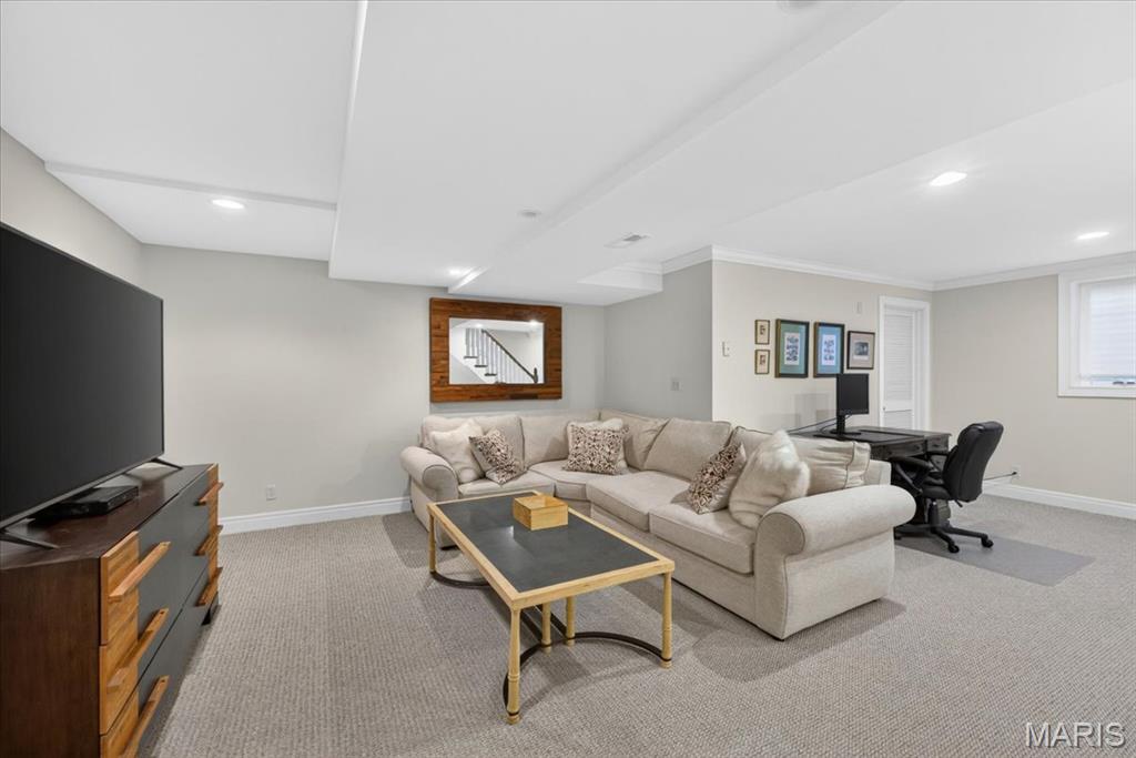 312 N Brentwood Boulevard Unit: 3