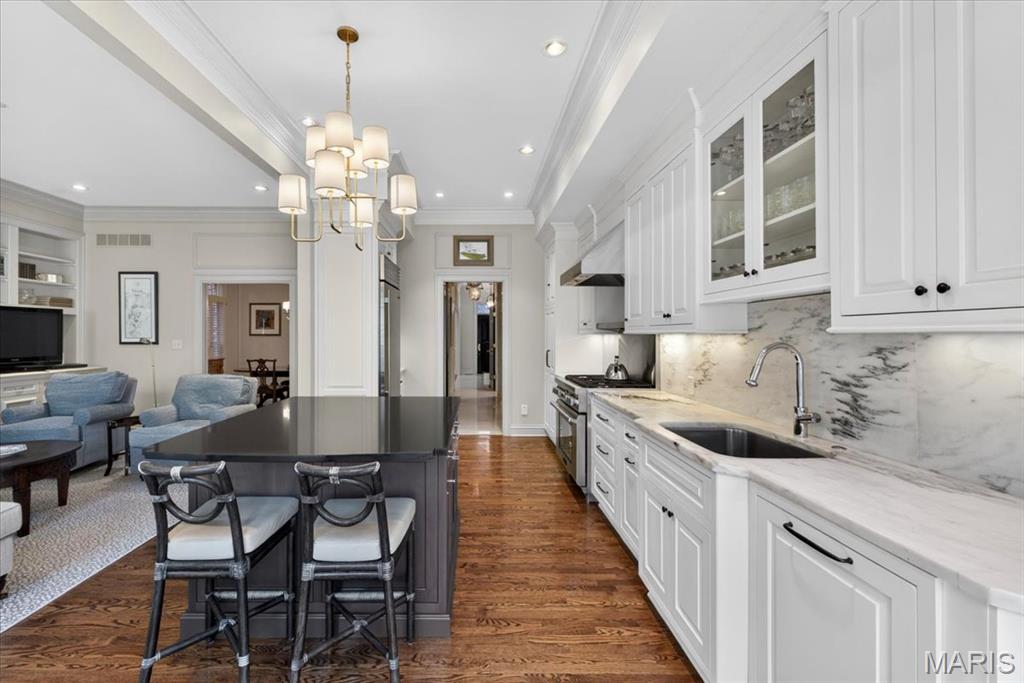 312 N Brentwood Boulevard Unit: 3