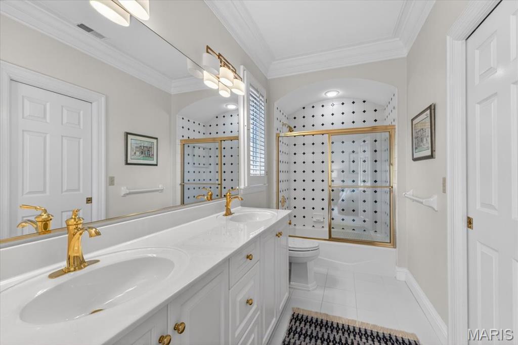312 N Brentwood Boulevard Unit: 3