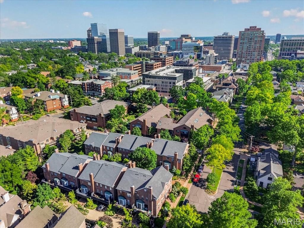 312 N Brentwood Boulevard Unit: 3