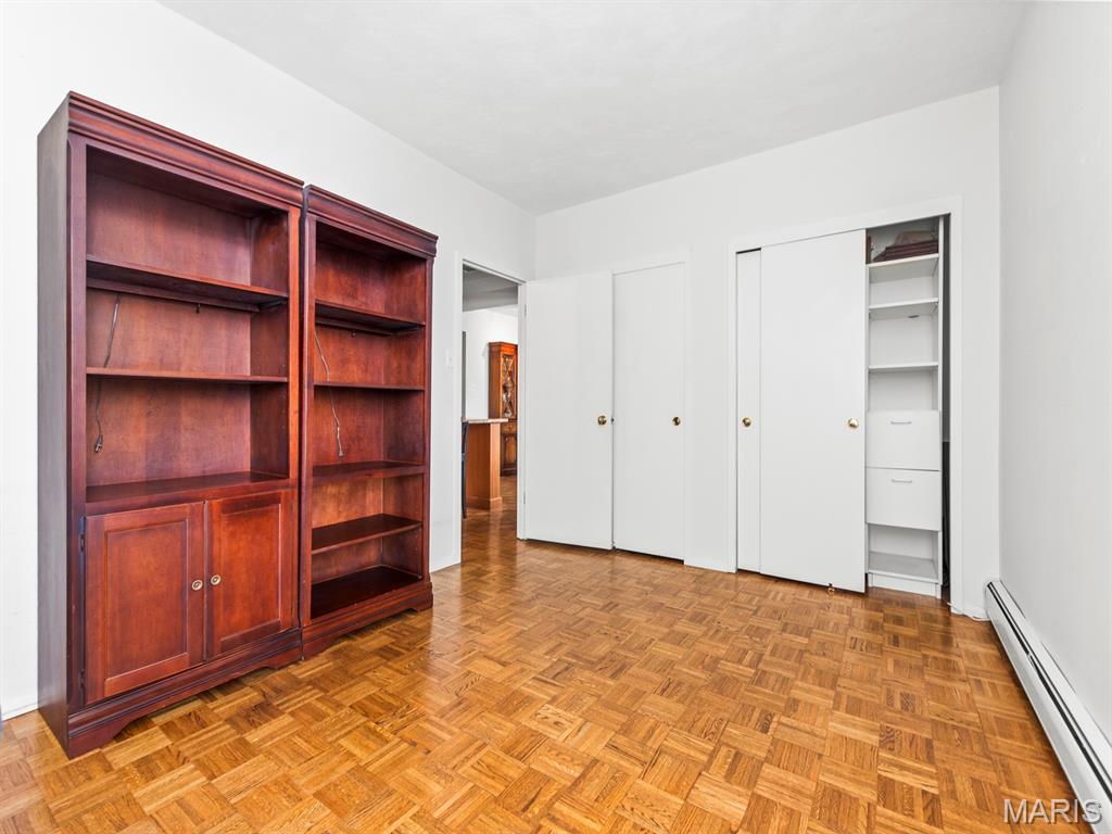 200 S Brentwood Boulevard Unit: 13F