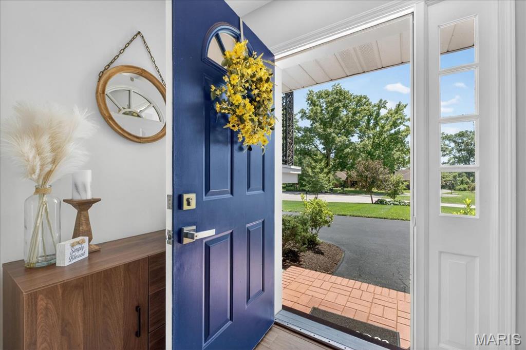 8 Clerbrook Lane