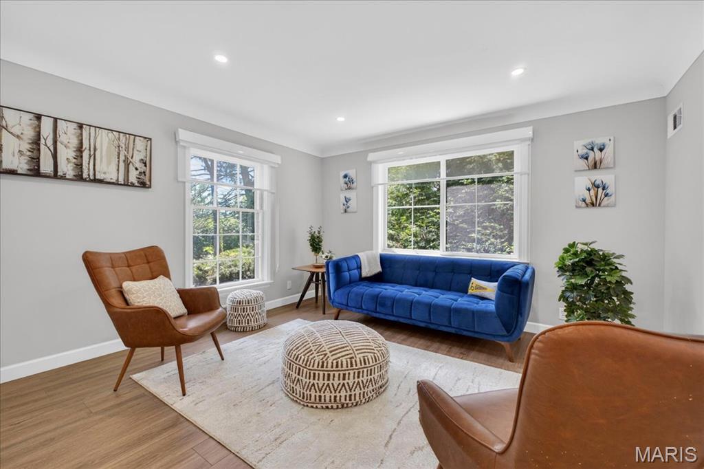 8 Clerbrook Lane