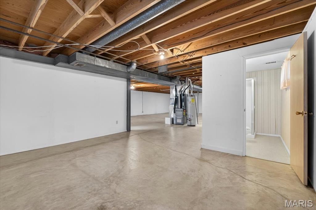 9341 Tea Rose Lane