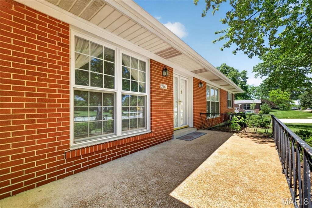 9341 Tea Rose Lane