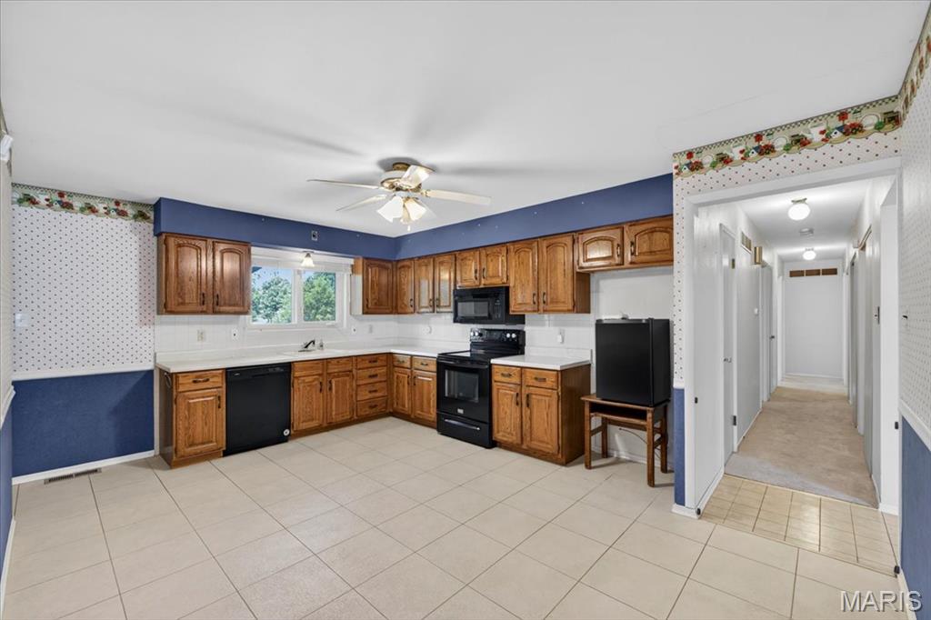 9341 Tea Rose Lane