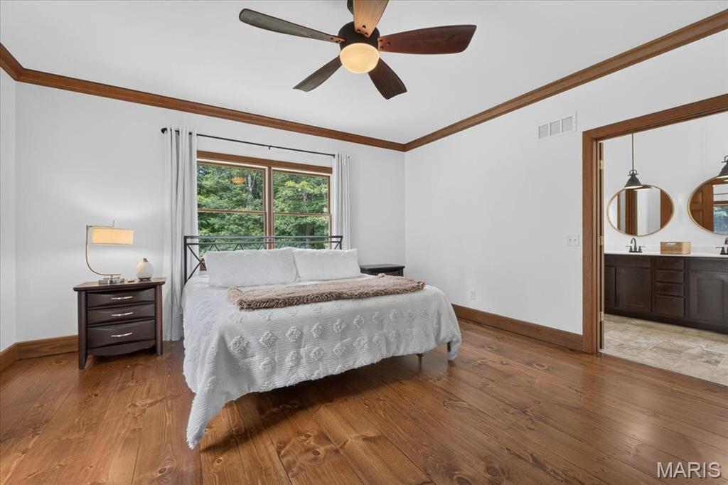 2 Woodridge Drive