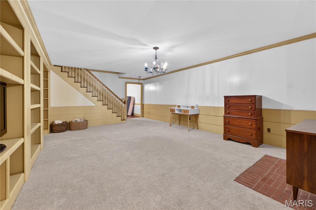 2 Woodridge Drive