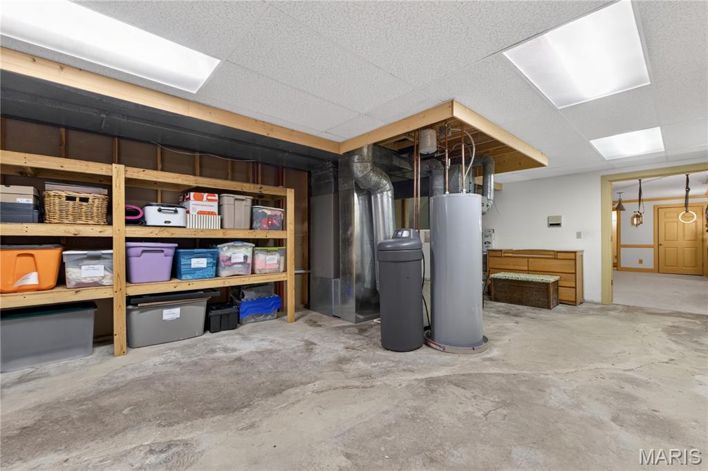 2 Woodridge Drive