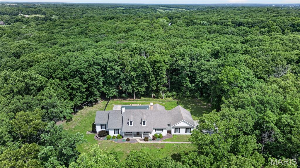 2 Woodridge Drive