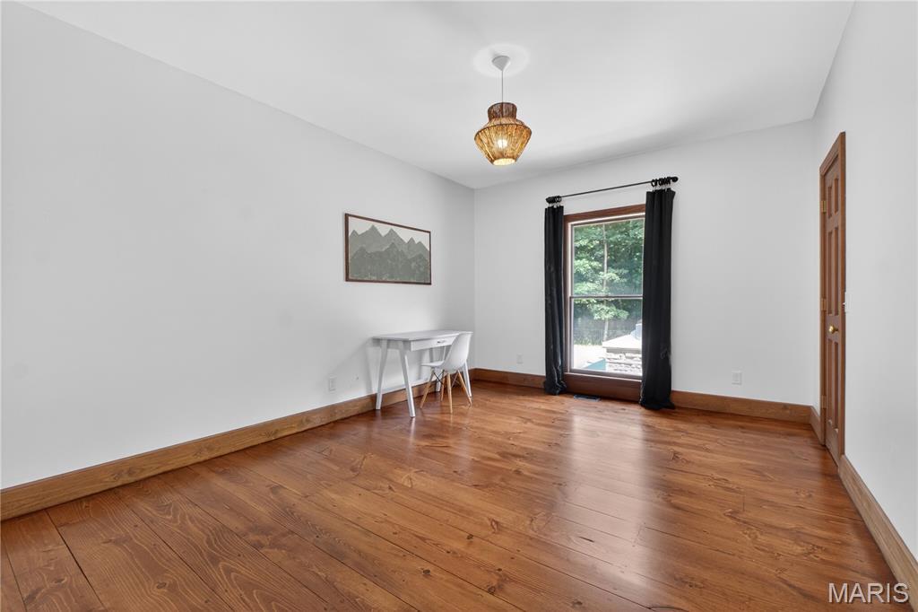 2 Woodridge Drive