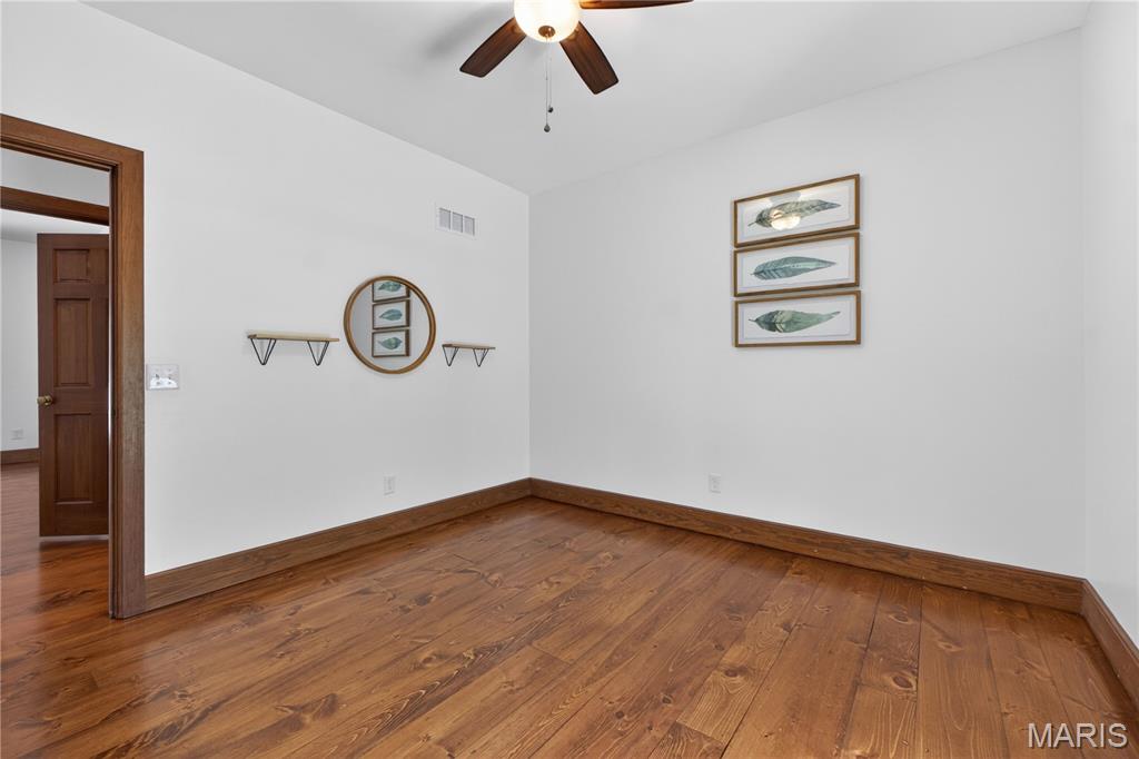 2 Woodridge Drive