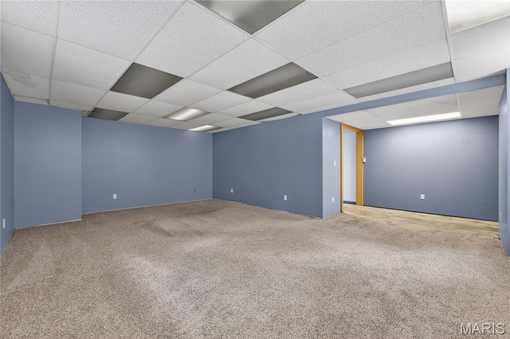 2 Woodridge Drive