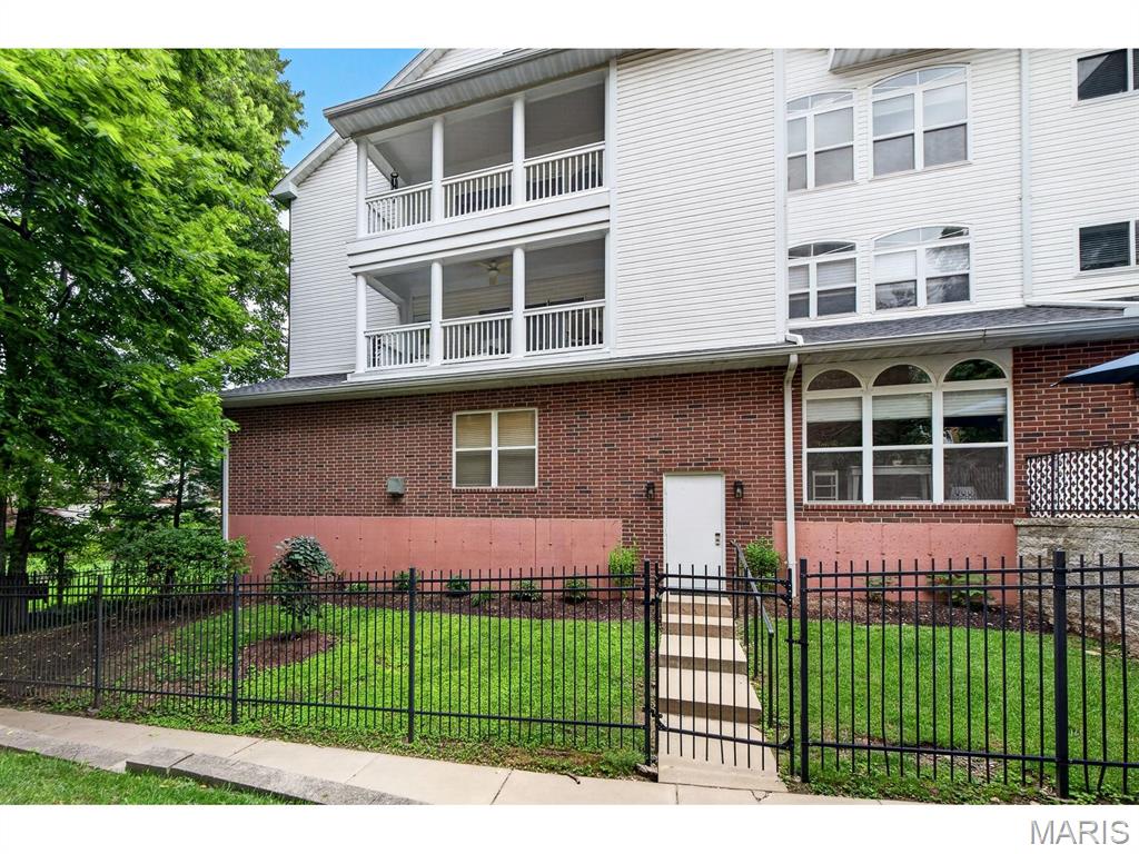 505 North and South, 2C