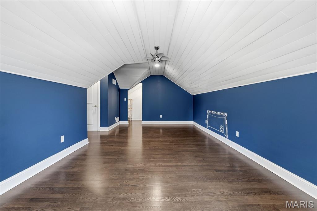 615 Meadowridge Lane